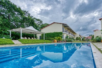 蘇拉索斯購物中心