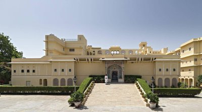 薩莫得哈維裏酒店