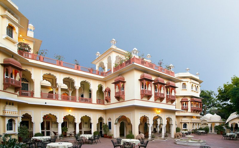 阿爾斯薩爾哈維利喜來得酒店