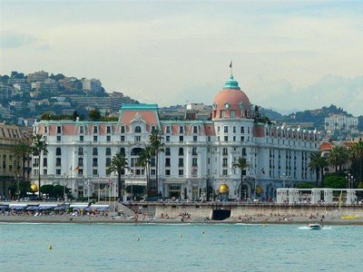 內格雷斯科酒店