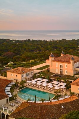 艾雷爾梅薩代爾城堡酒店