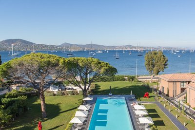 聖特羅佩茲庫貝酒店