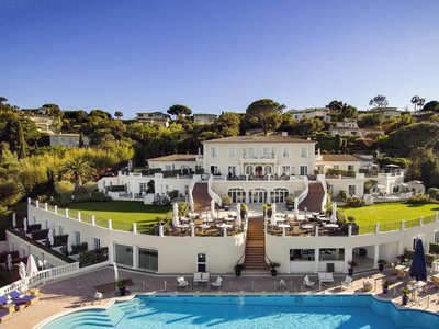 貝勒羅斯阿特霍夫別墅酒店