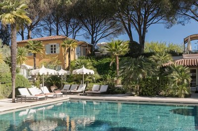 聖特羅佩巴斯蒂特酒店