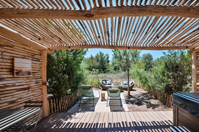 佩斯基耶村生態旅館-希爾頓傲途格精選酒店