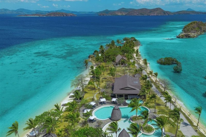 科隆島兩季度假村