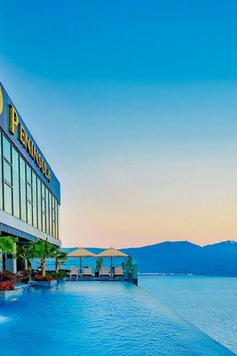 峴港佩尼蘇拉酒店