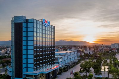 Sam Quang Binh Hotel
