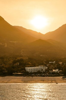 奎恩海濱度假酒店