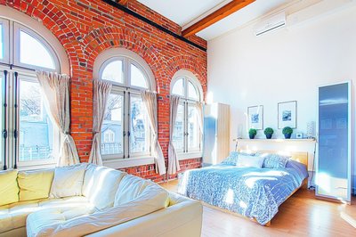 萊斯閣樓1048酒店