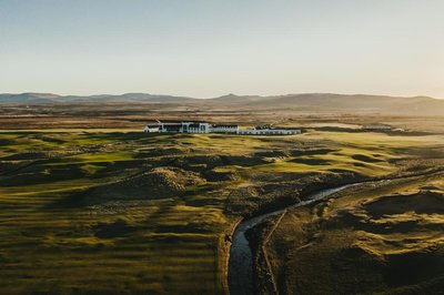 另一個地方,馬赫裏