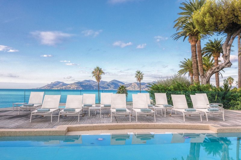 康城希爾頓嘉悅裏酒店