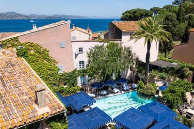 聖特羅佩的勒雅卡酒店