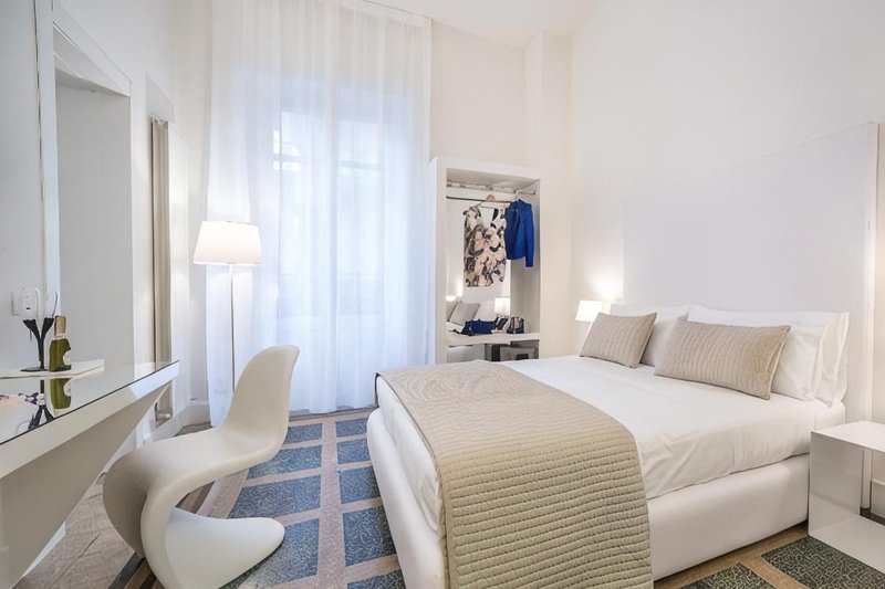 Home Boutique Luxury & Design