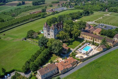 摩爾庫爾城堡區域酒店及餐廳