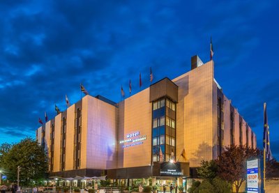 博洛尼亞機場酒店