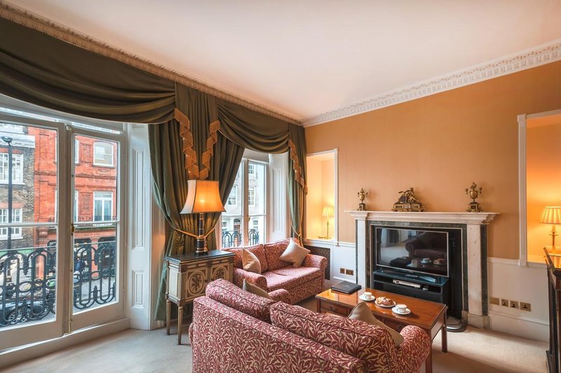 10 Curzon Street by Mansley