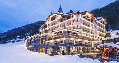 古堡羅曼史酒店