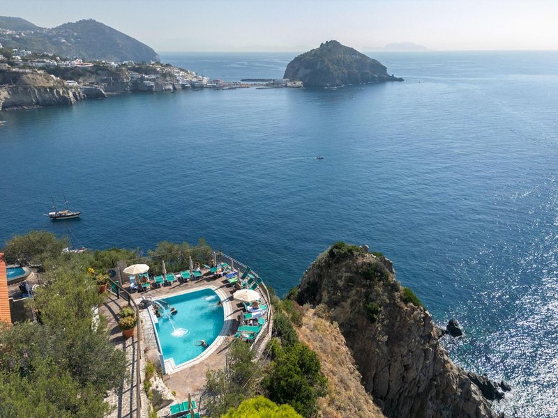 Punta Chiarito Resort