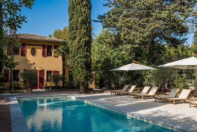 法蘭西精神皮貢奈特酒店