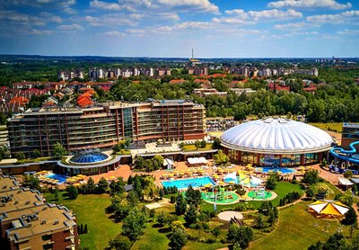 布達佩斯水世界度假村