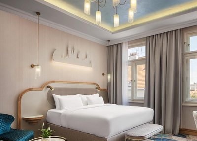 阿勒爾霍特爾安德雷西登斯布拉格