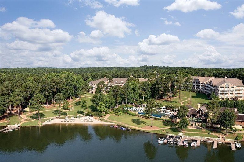 奧科尼湖雷諾茲麗思卡爾頓度假酒店