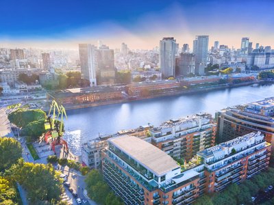 波多黎各馬德羅豪華公寓