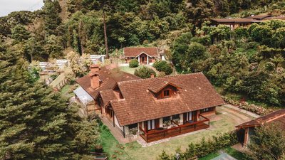 胡桃鉗舒適自然精品酒店