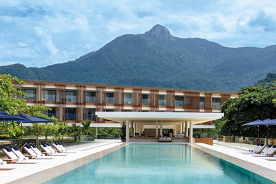 法薩諾安哥拉港酒店