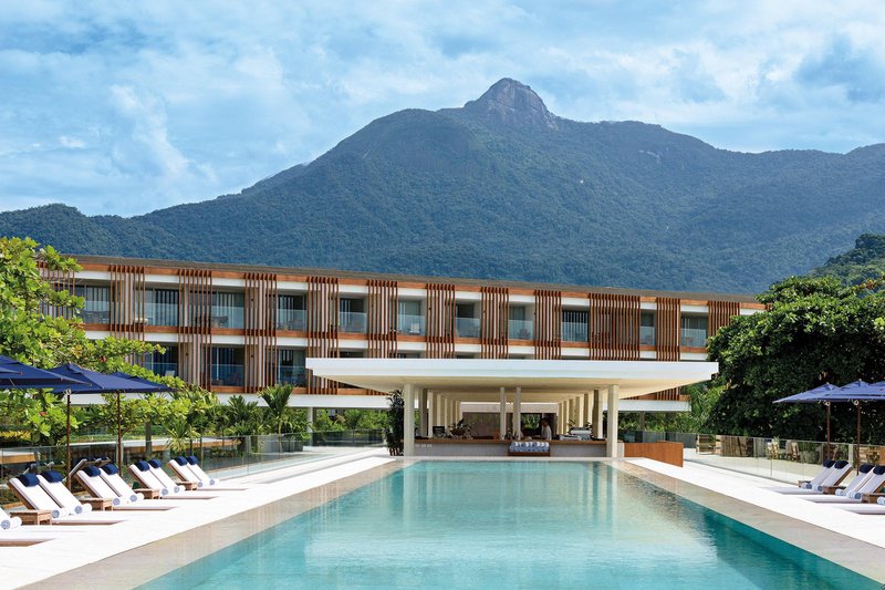 法薩諾安哥拉港酒店