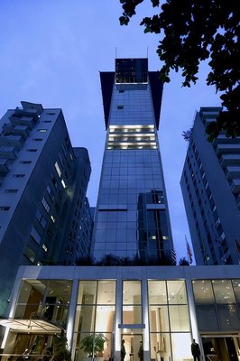 埃米利亞諾酒店