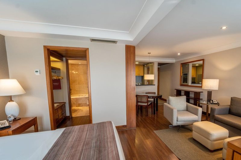 喬治五世奧拓德皮涅羅斯酒店