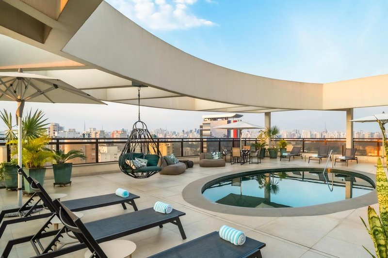 SP 伊泰姆比比美爵酒店