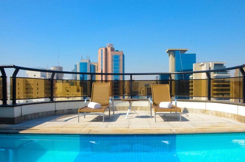 特朗薩米利卡法利亞利馬行政酒店