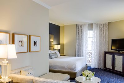 阿道弗斯傲途格精選酒店