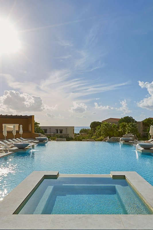 威斯汀克斯塔納瓦里諾酒店