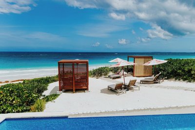 粉紅沙灘度假酒店