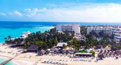 尊榮阿盧斯島姆荷度假村 - 限成人