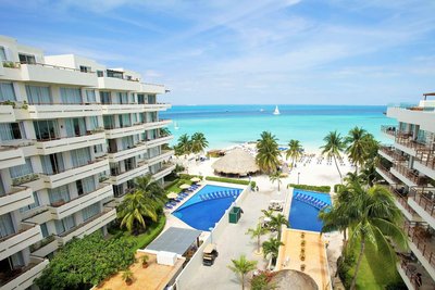 伊克切爾海灘酒店