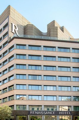 巴塞隆拿萬麗酒店