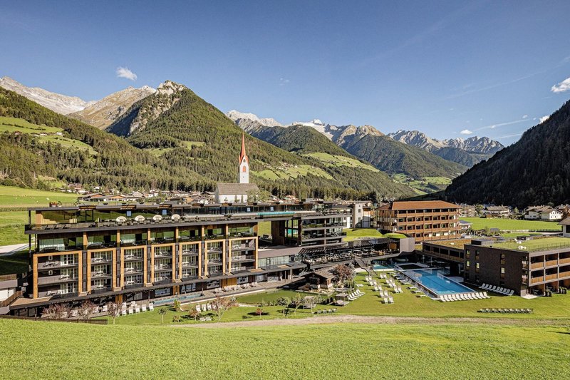 Alpine Luxury Spa Resort Schwarzenstein