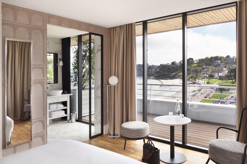 科斯特萊珀羅斯酒店