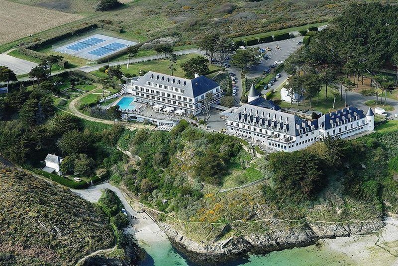 卡斯特克拉拉海水浴和Spa酒店