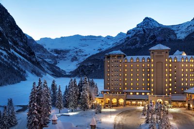 露易絲湖費爾蒙城堡酒店