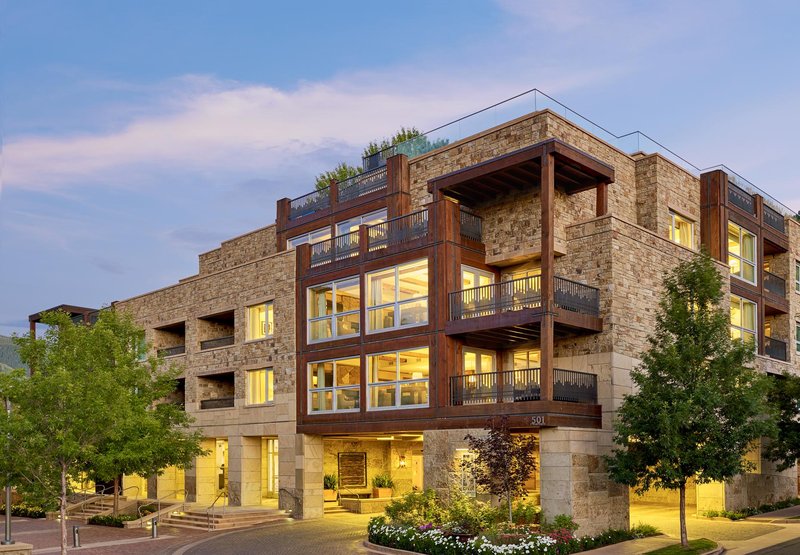 小內爾法義公寓式酒店