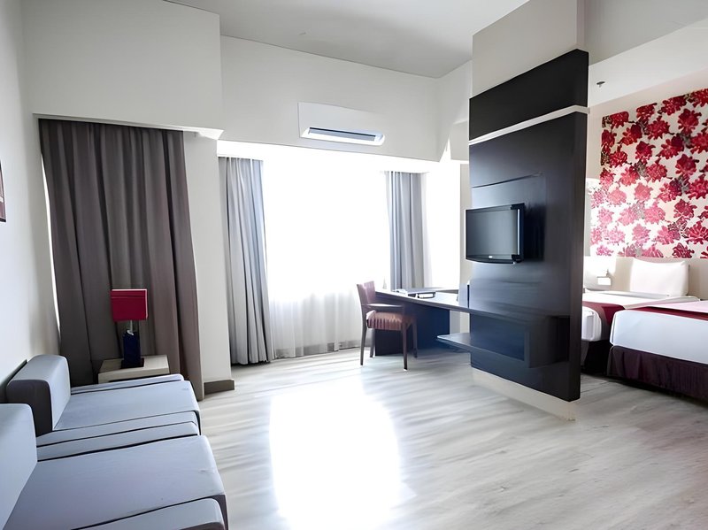 索羅帕拉宮酒店