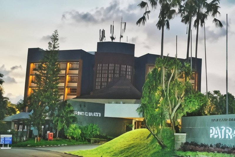 帕特拉三寶壟酒店及會議中心