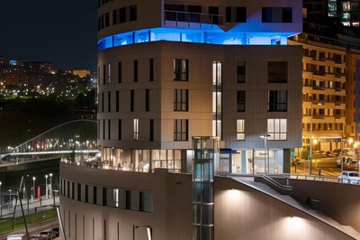 芬奇康蘇拉多酒店