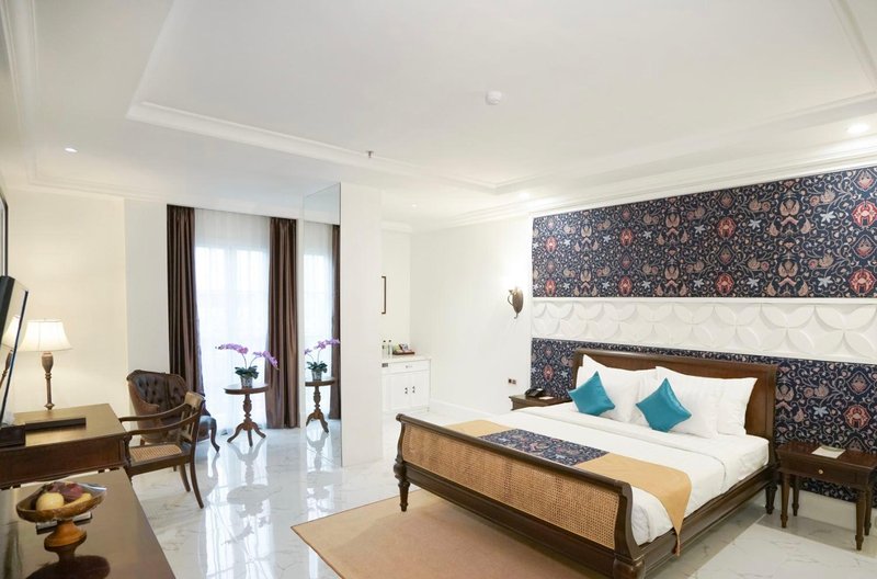 MAHALAYA The Legacy Hotel